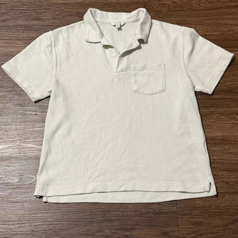 Banana Republic Men's Texture Striped Cream Polo Shirt With Pocket Size Medium